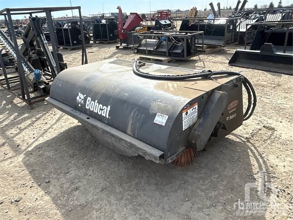 Bobcat 72 Balayeuse / Autolaveuse