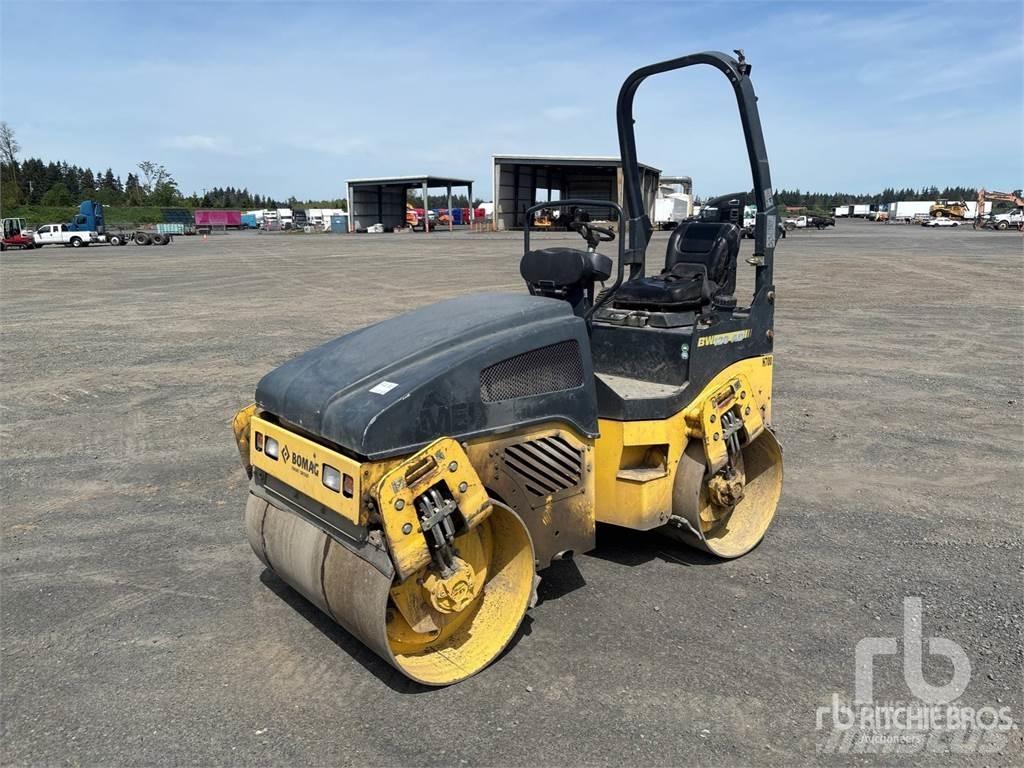Bomag BW120AD-4 Rouleaux tandem