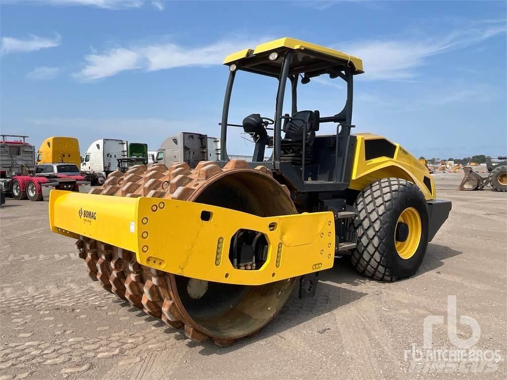 Bomag BW211D-5 Compacteurs de déchets