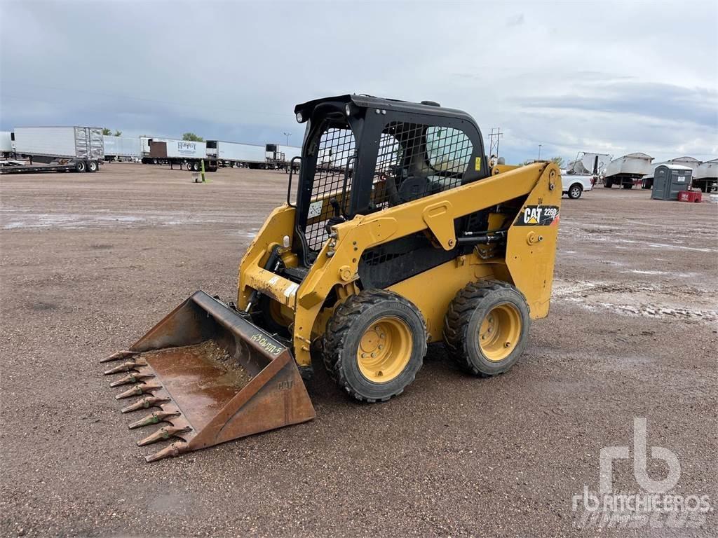 CAT 226D Chargeuse compacte