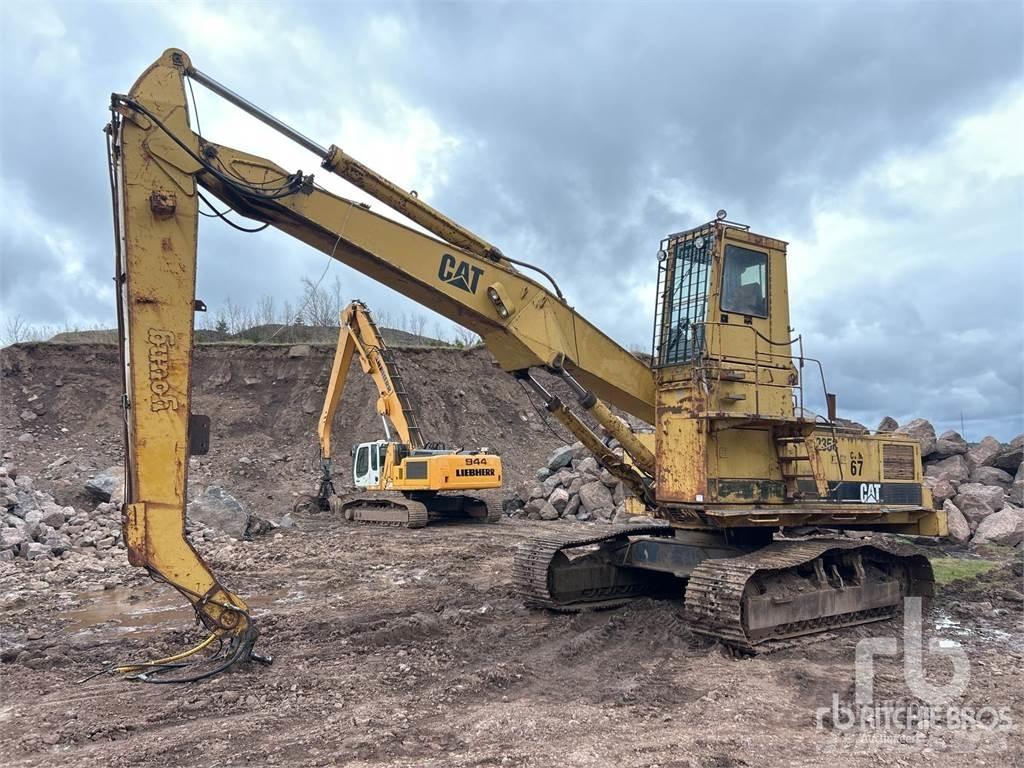 CAT 235C Pelle à déchets