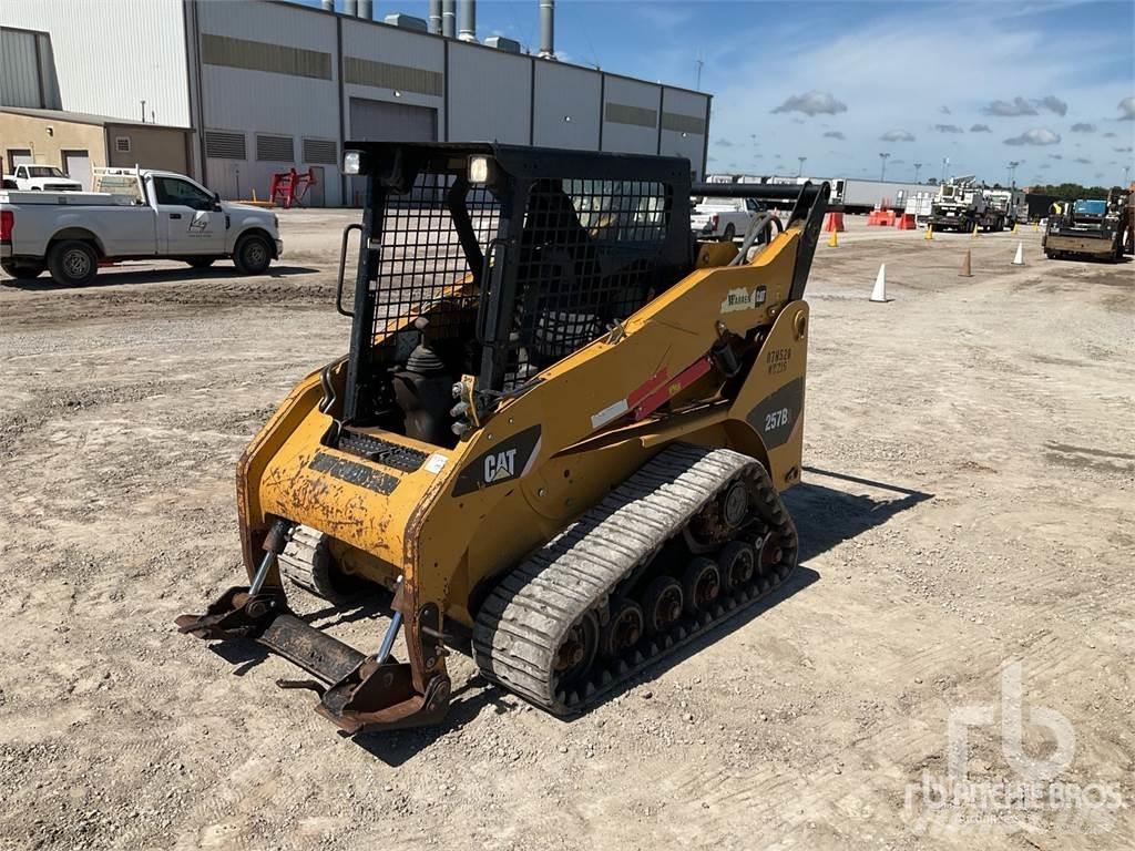 CAT 257B3 Chargeuse compacte