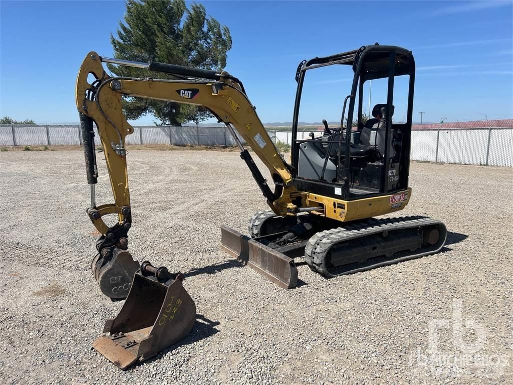 CAT 302.7DCR Mini pelle < 7t