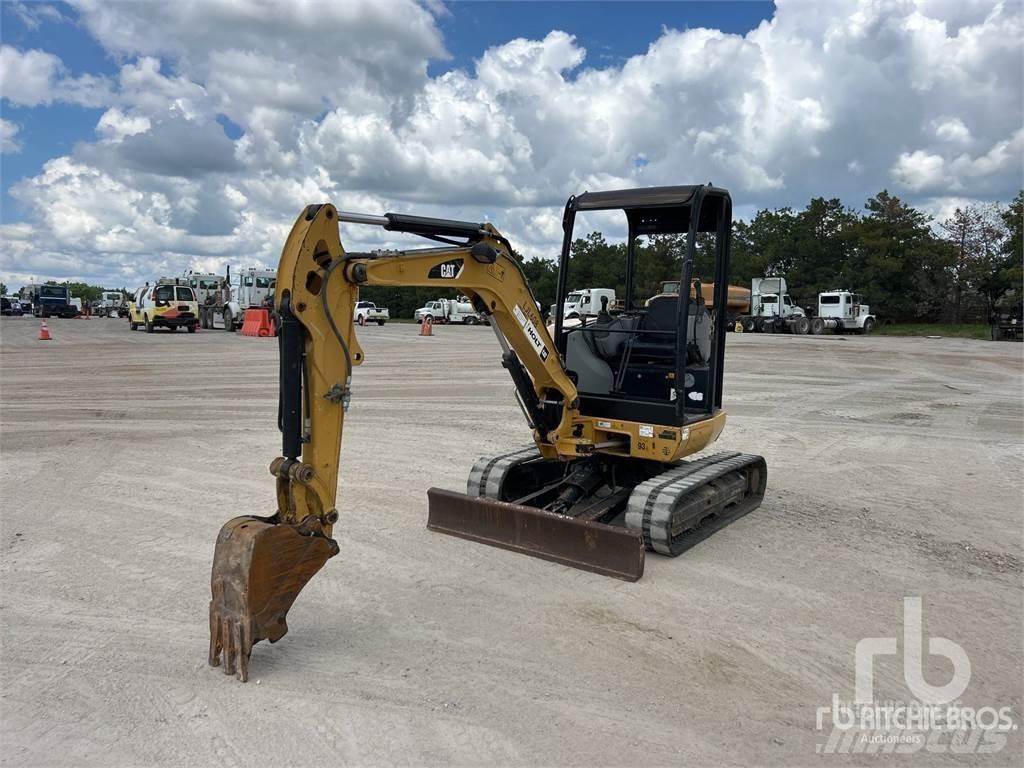 CAT 302.7DCR Mini pelle < 7t