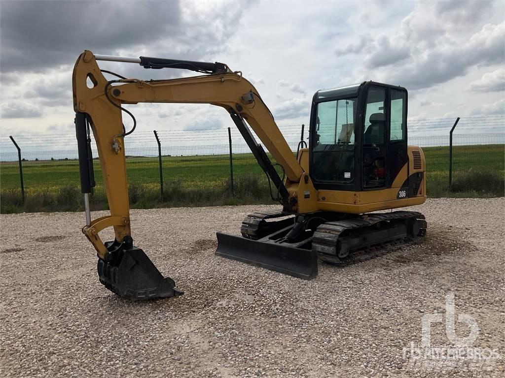 CAT 306 Pelle sur chenilles