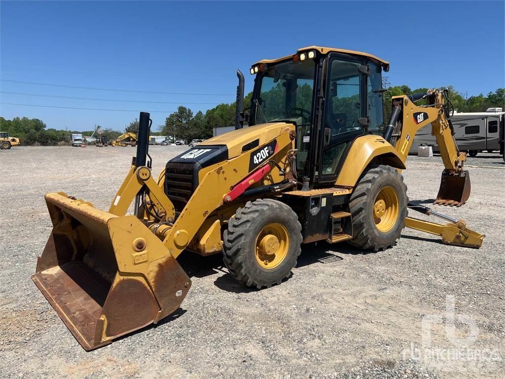 CAT 420F2 Tractopelle