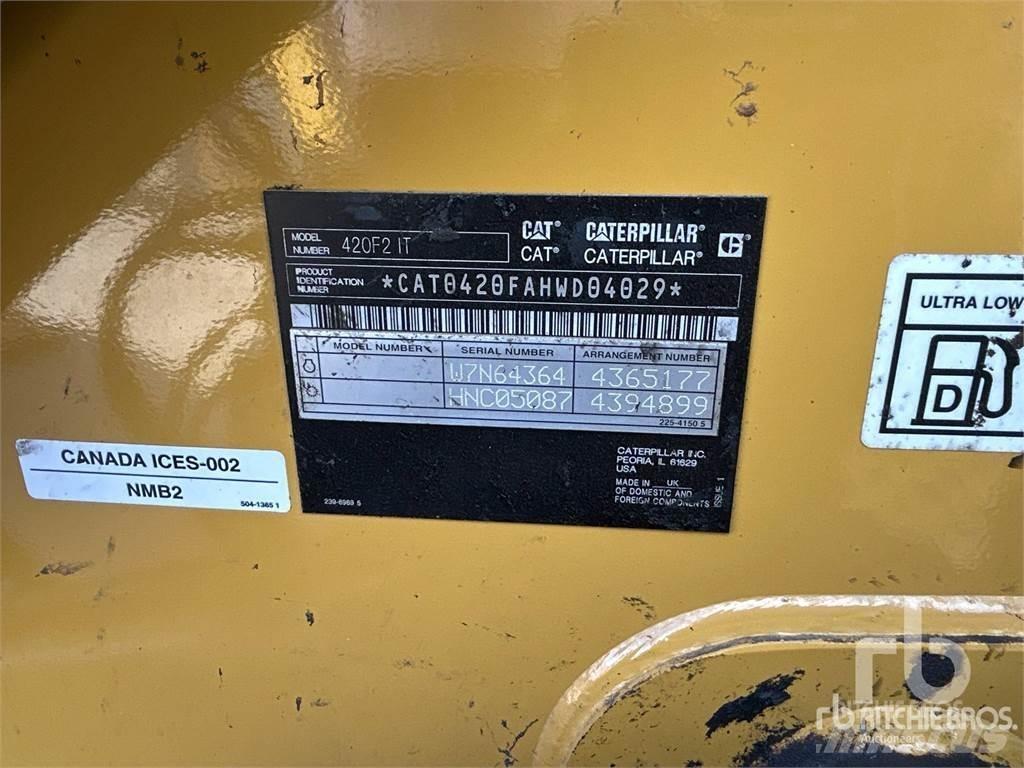 CAT 420F2IT Tractopelle