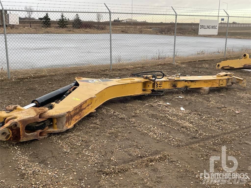 CAT 450 Pelle rétro arrière
