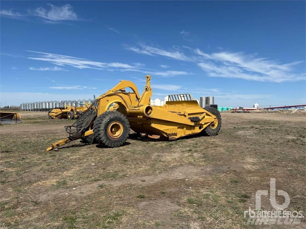 CAT 463 Scraper