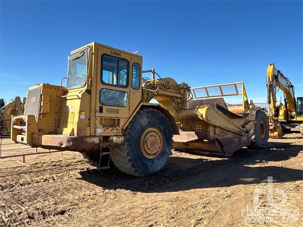 CAT 621F Scraper