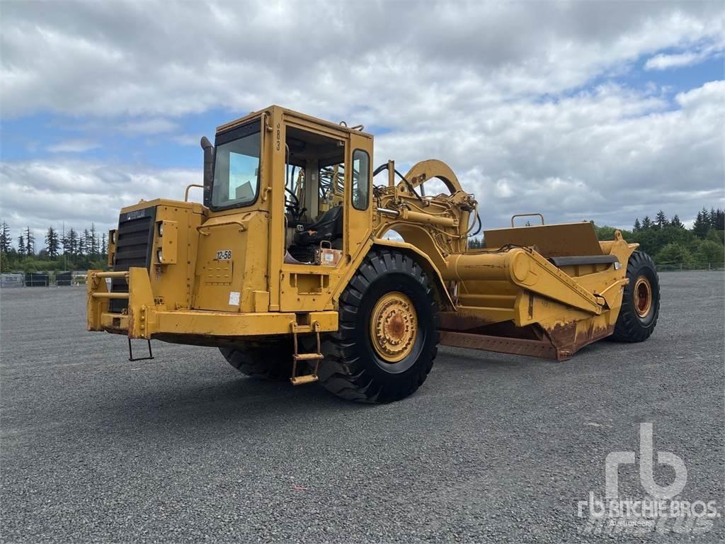 CAT 621F Scraper