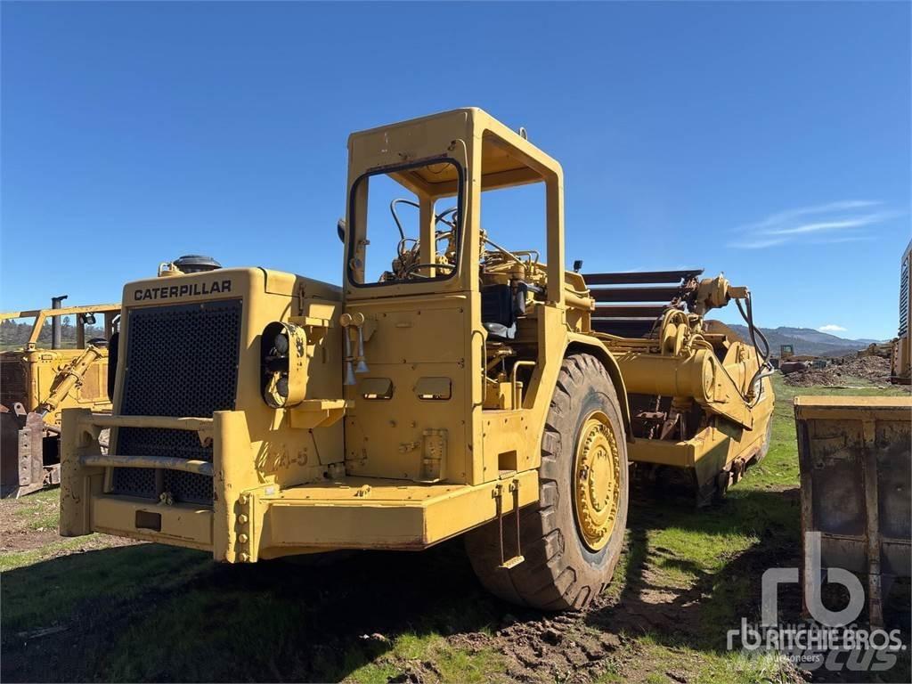 CAT 623B Scraper