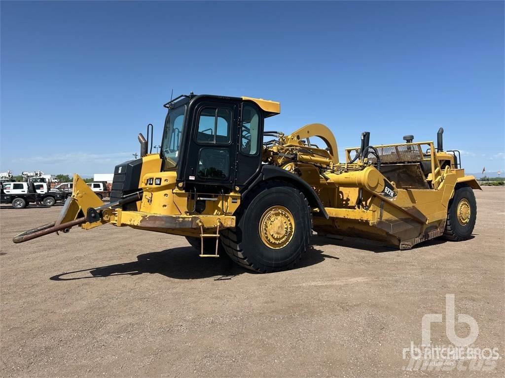 CAT 627H Scraper