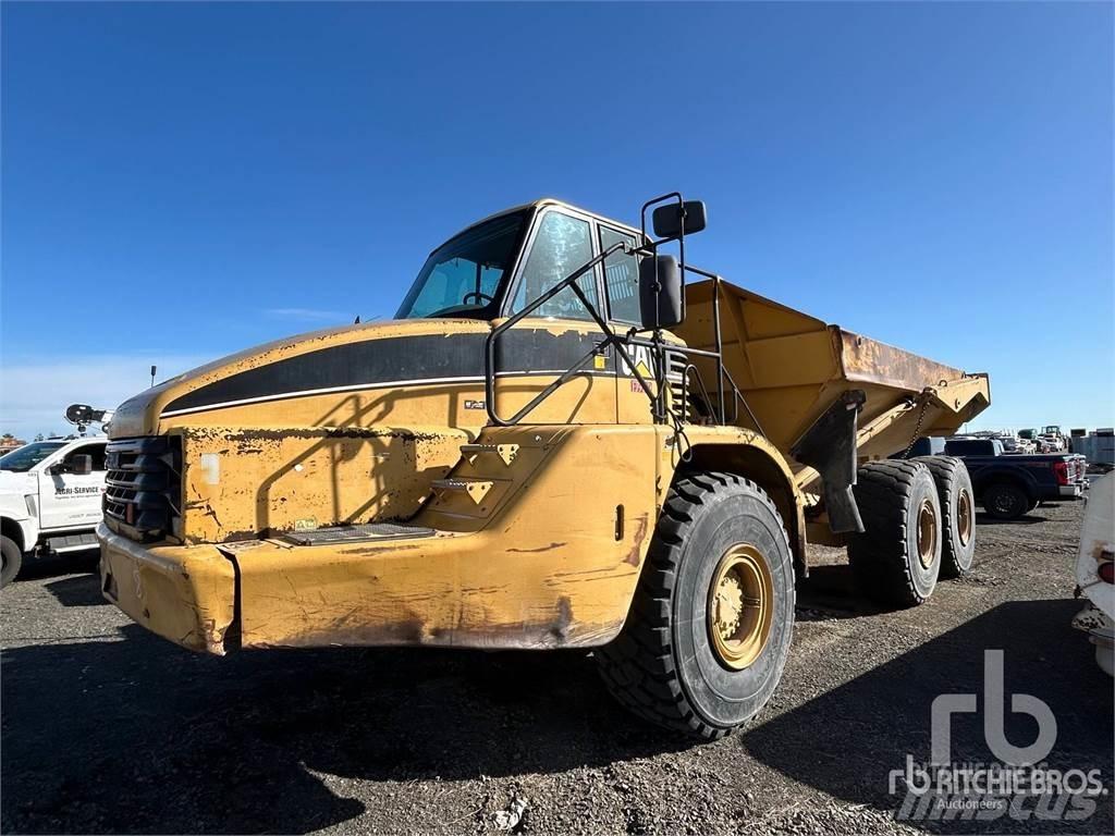 CAT 735 Tombereau articulé