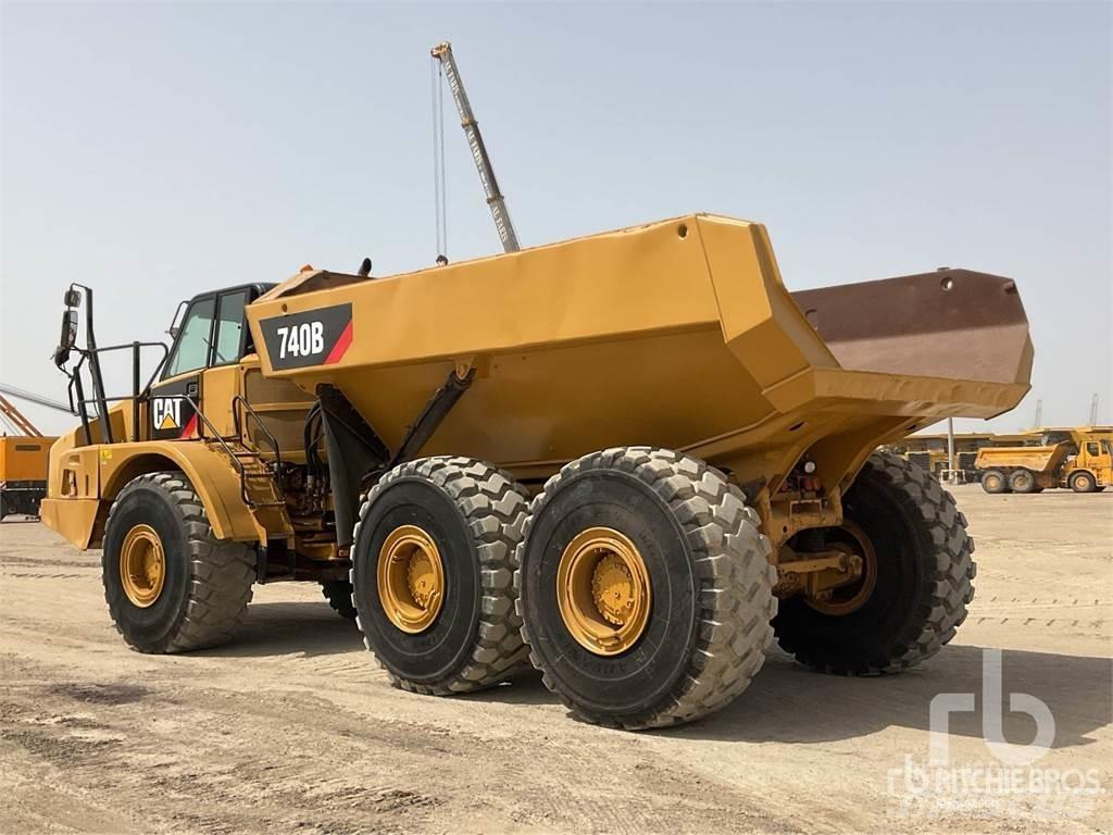 CAT 740B Tombereau articulé