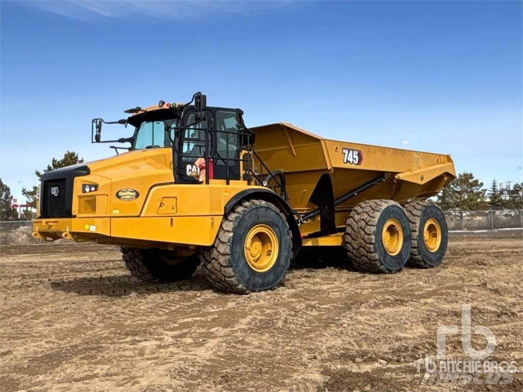 CAT 745 Tombereau articulé