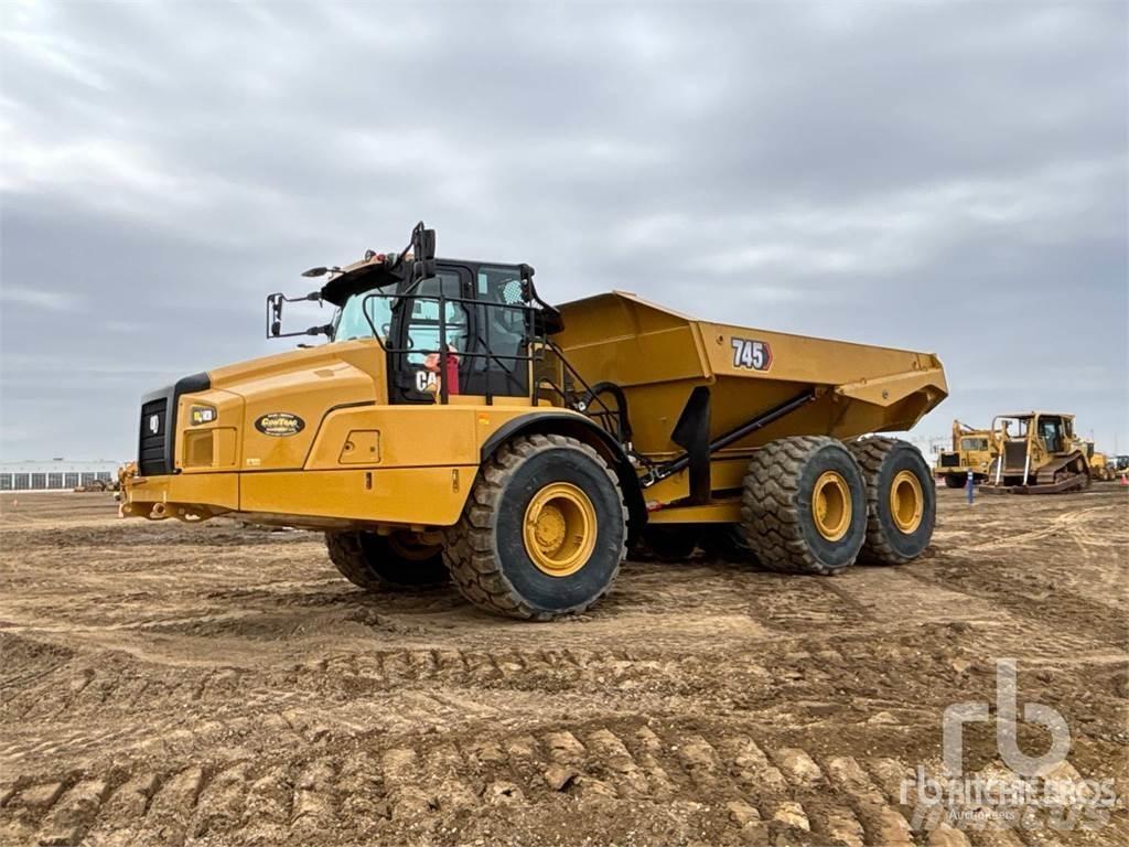 CAT 745 Tombereau articulé