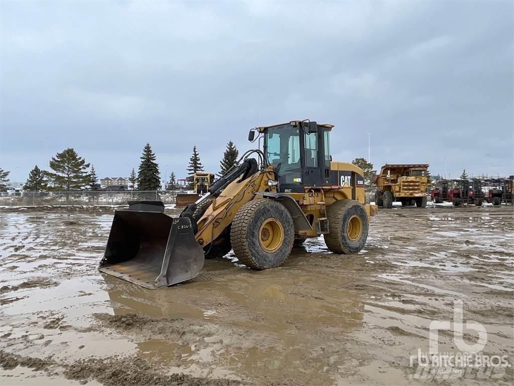 CAT 930G Chargeuse sur pneus