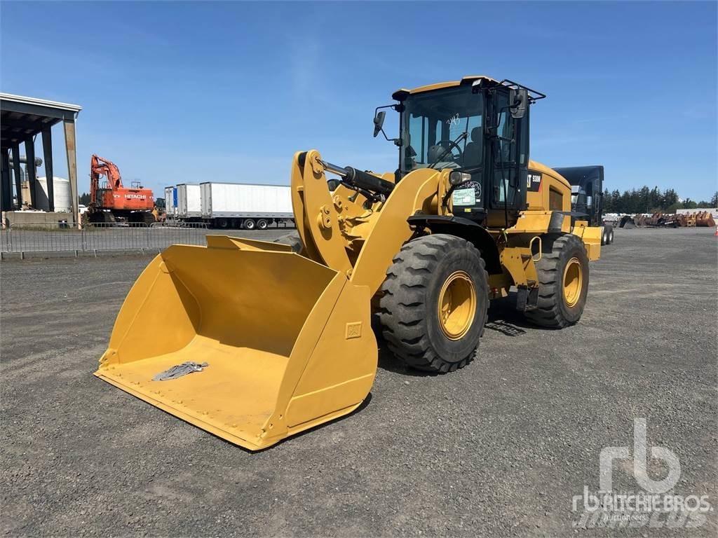 CAT 938M Chargeuse sur pneus