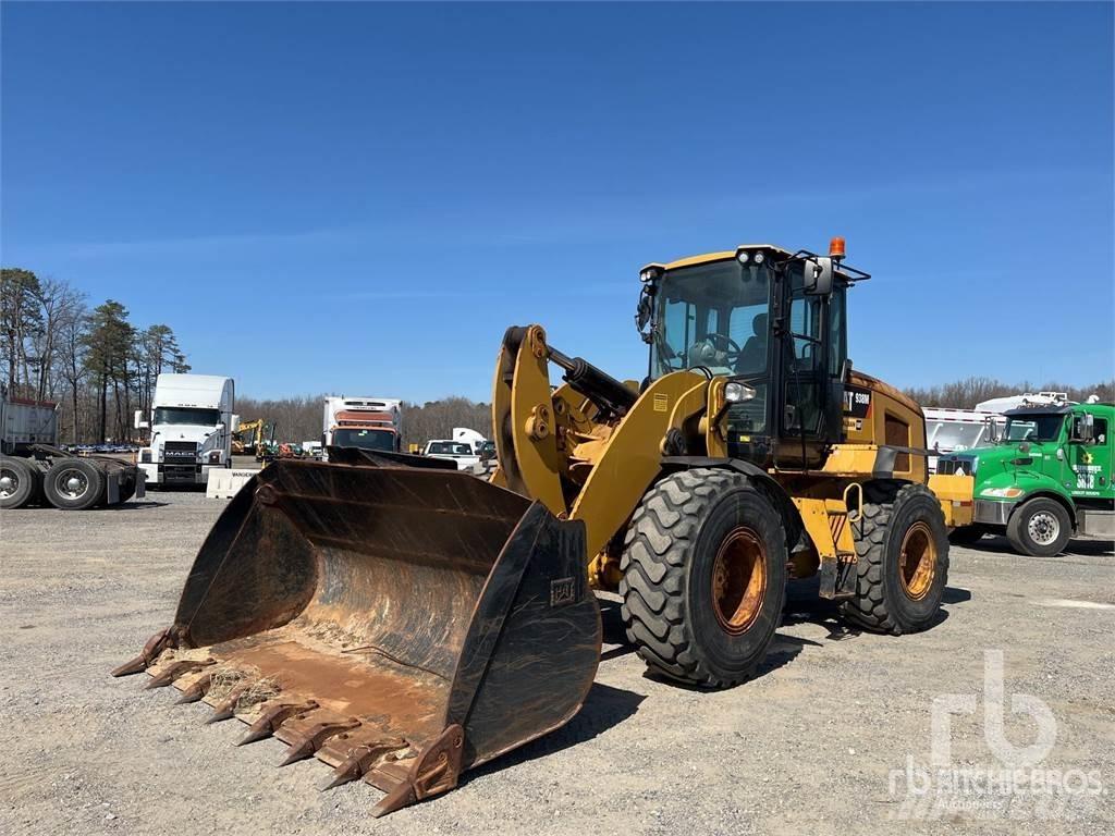 CAT 938M Chargeuse sur pneus