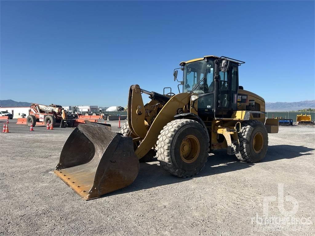 CAT 938M Chargeuse sur pneus