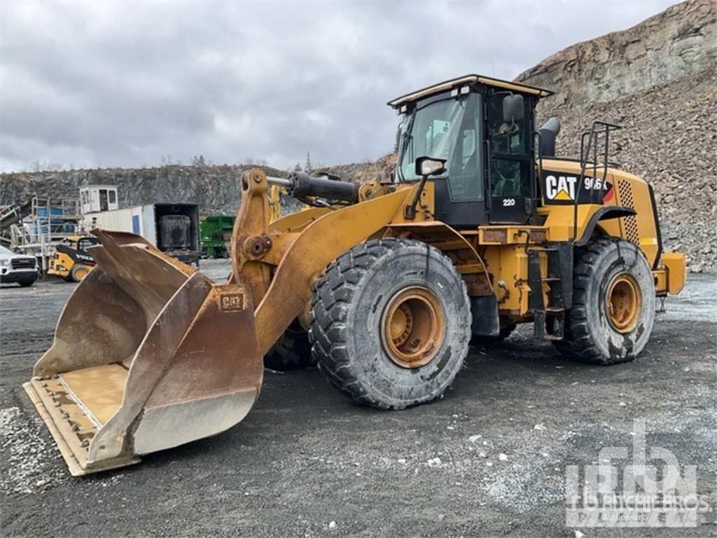 CAT 966K Chargeuse sur pneus