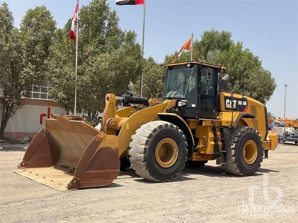 CAT 966M Chargeuse sur pneus