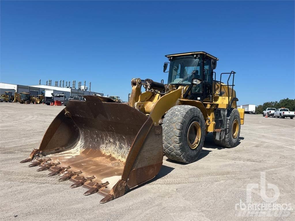 CAT 972M Chargeuse sur pneus