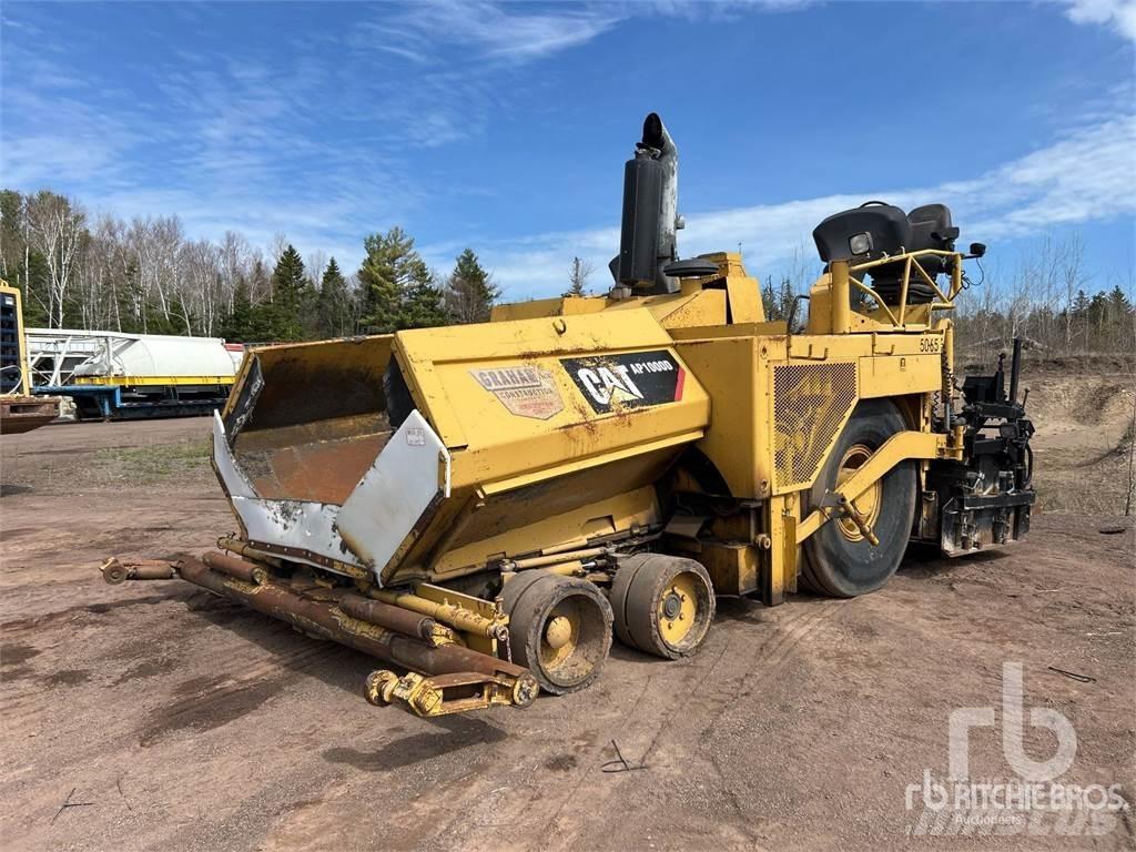 CAT AP-1000D Finisseur