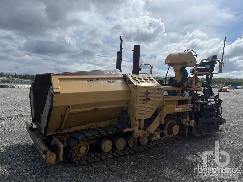 CAT AP-650B Finisseur