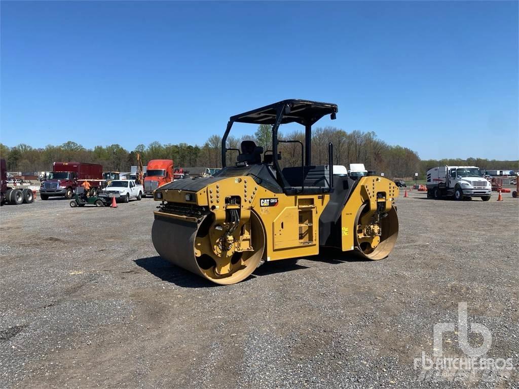 CAT CB13 Rouleaux tandem