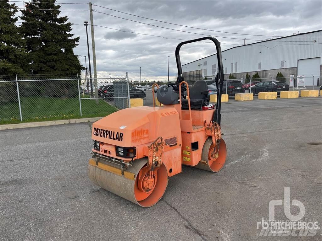 CAT CB24 Rouleaux tandem