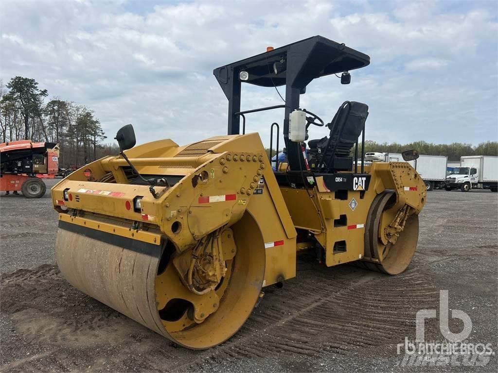CAT CB54XW Rouleaux tandem