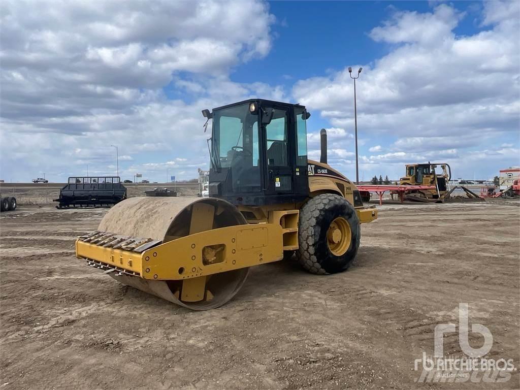 CAT CS563E Compacteur de sol