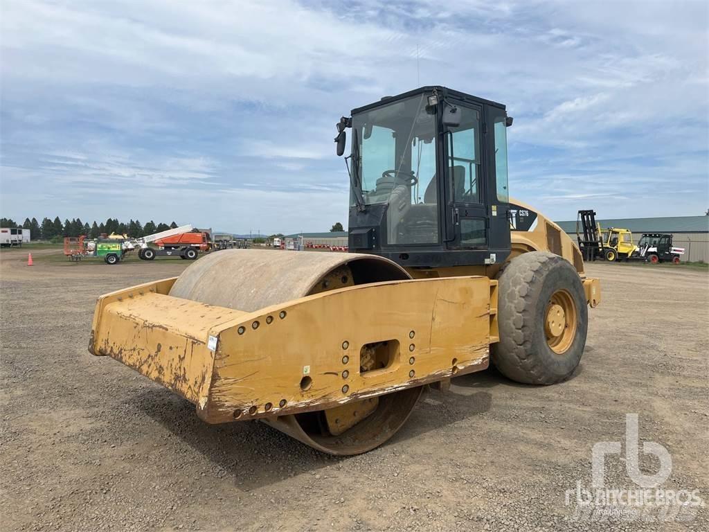 CAT CS76XT Compacteur de sol