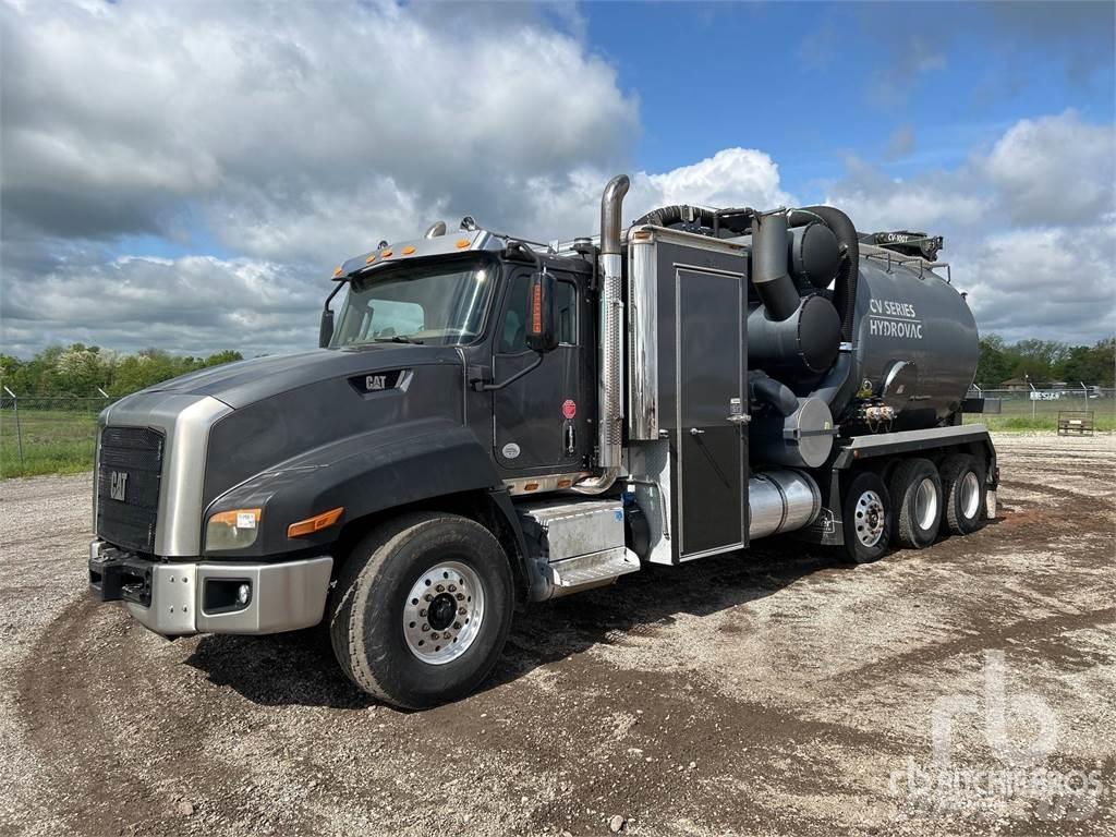 CAT CT660 Camion aspirateur, Hydrocureur