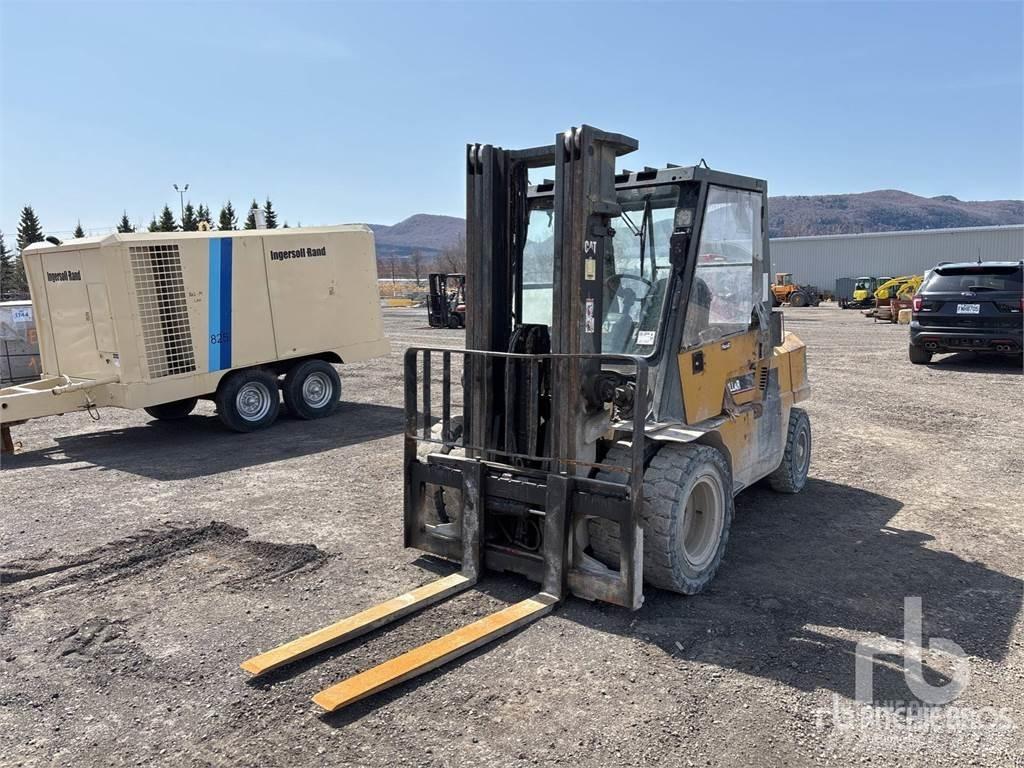 CAT DP45 Chariots diesel