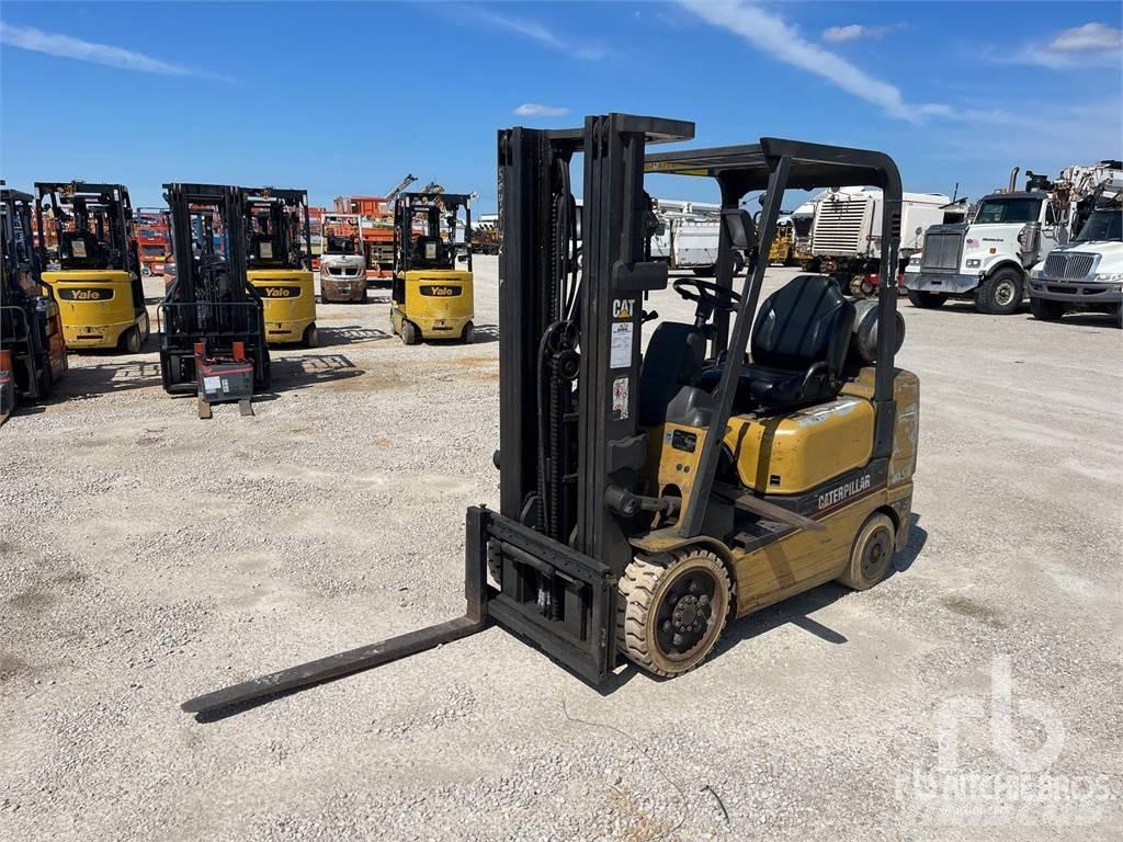 CAT GC25K Chariots diesel