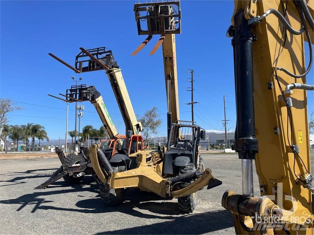 CAT TH560B Chariot télescopique