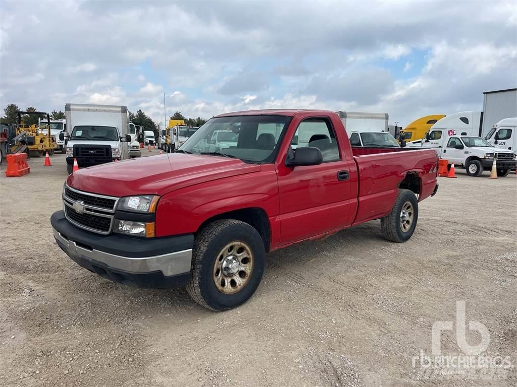 Chevrolet 1500 Utilitaire benne