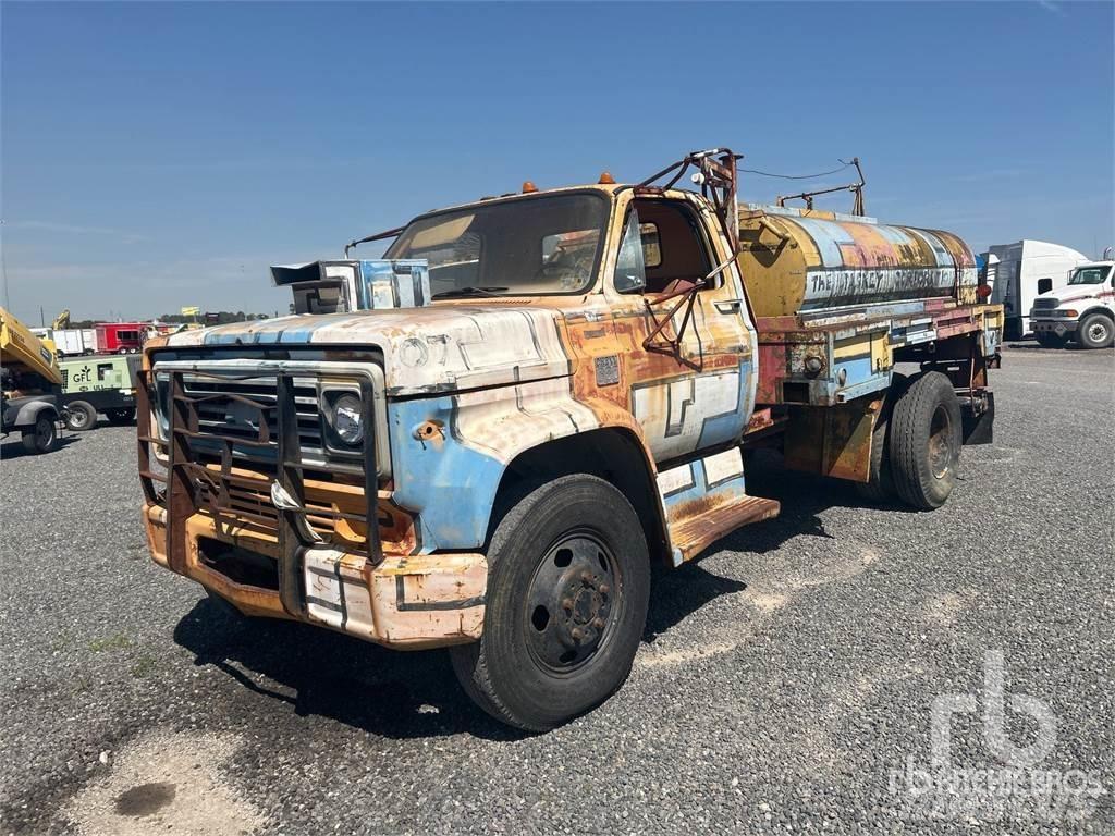 Chevrolet C60 Camion citerne à eau