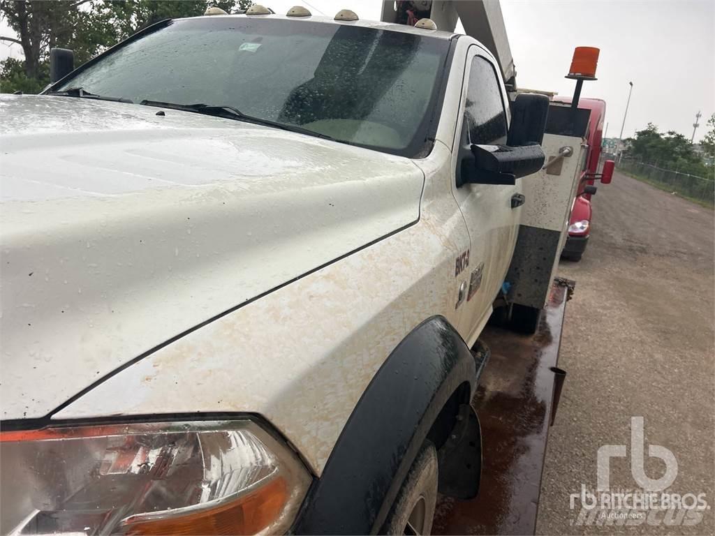 Dodge 5500 Camion plateau