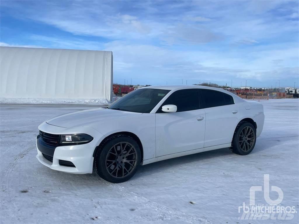Dodge CHARGER Voiture