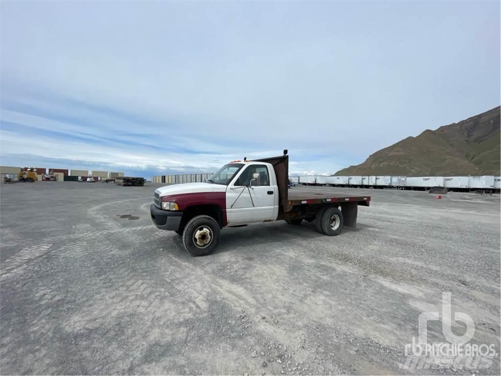 Dodge RAM 3500 Camion plateau