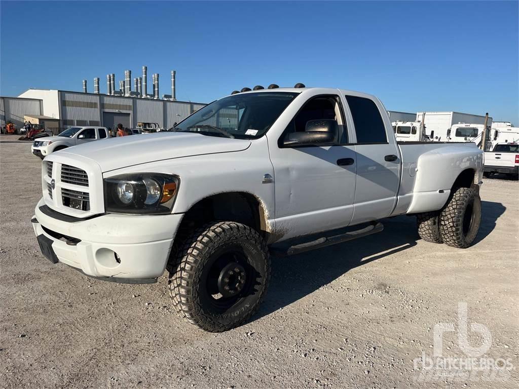 Dodge RAM 3500 Utilitaire benne