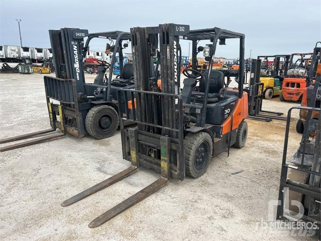 Doosan G30P-5 Chariots diesel