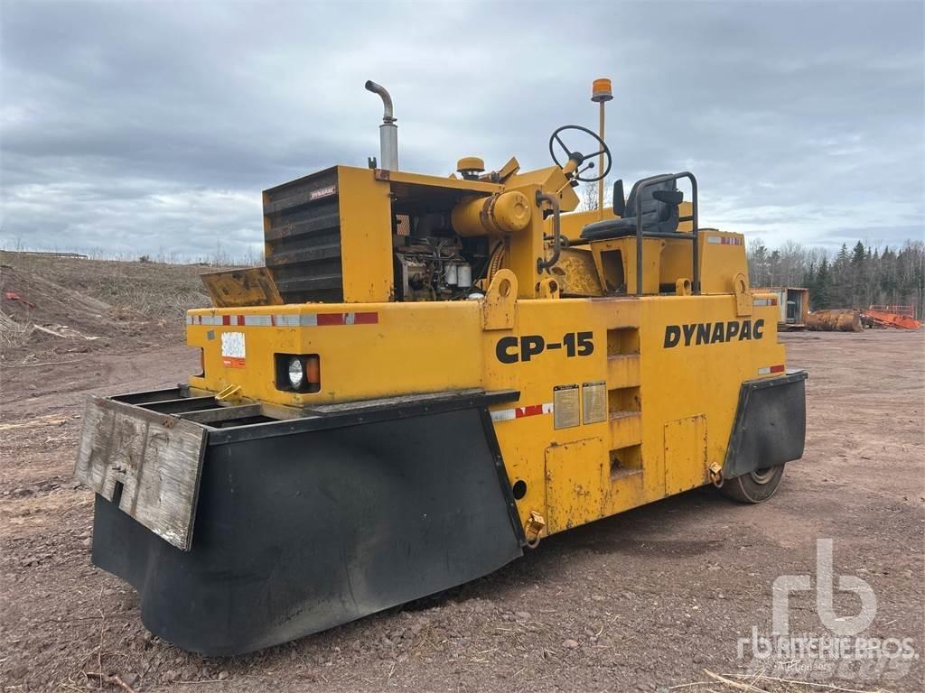 Dynapac CP15 Rouleaux monocylindre