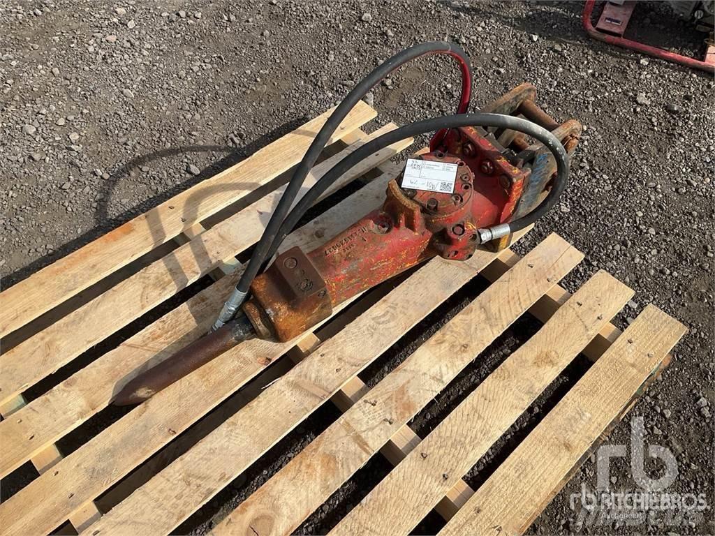 Epiroc SB102 Marteau hydraulique