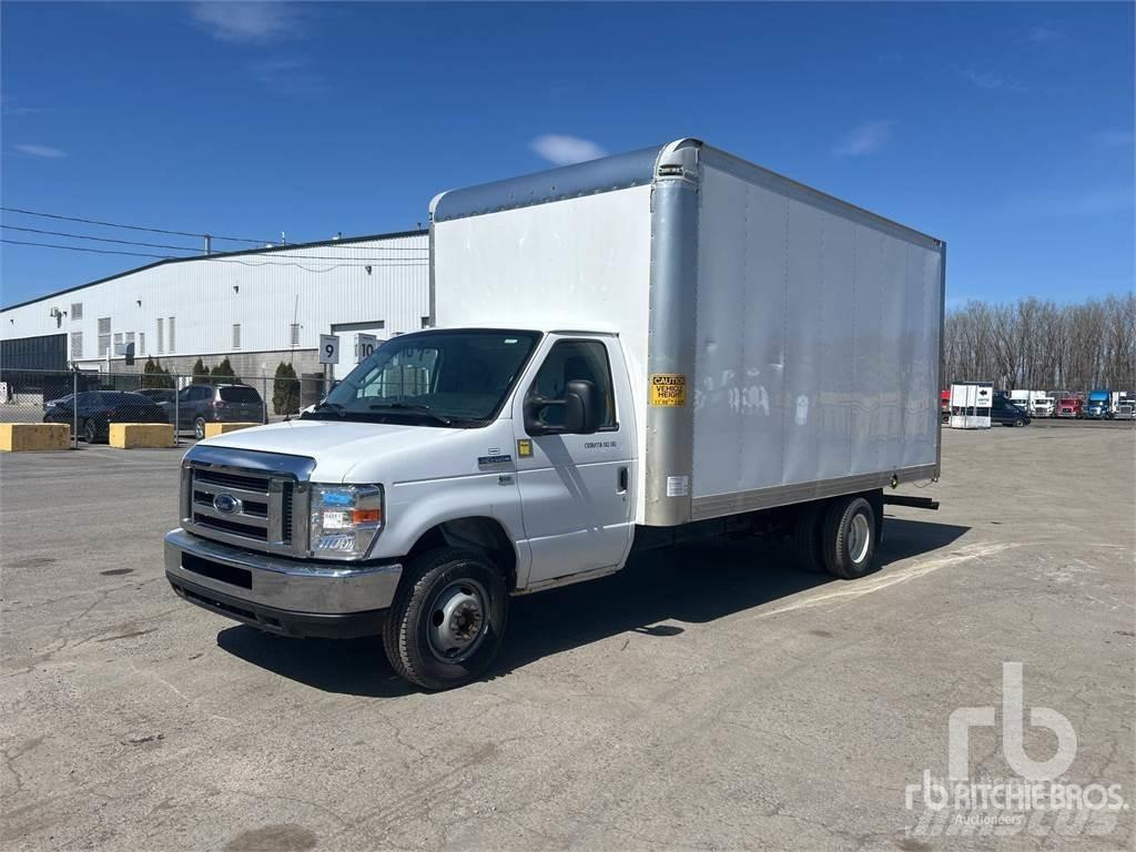 Ford E450 Utilitaire