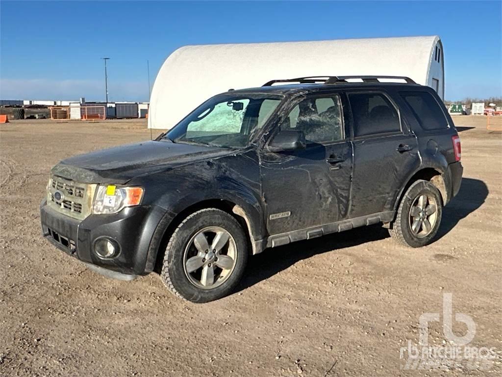 Ford ESCAPE Utilitaire benne